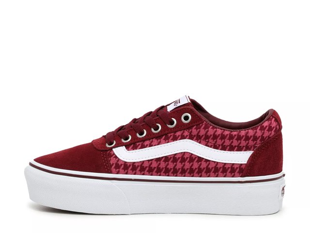 Vans Old Skool Platform Sneakers In Burgundy