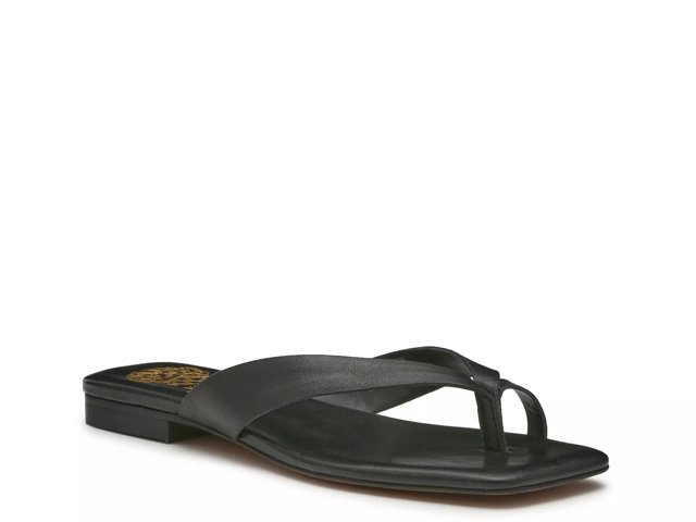 Vince camuto flip flop sale sandals