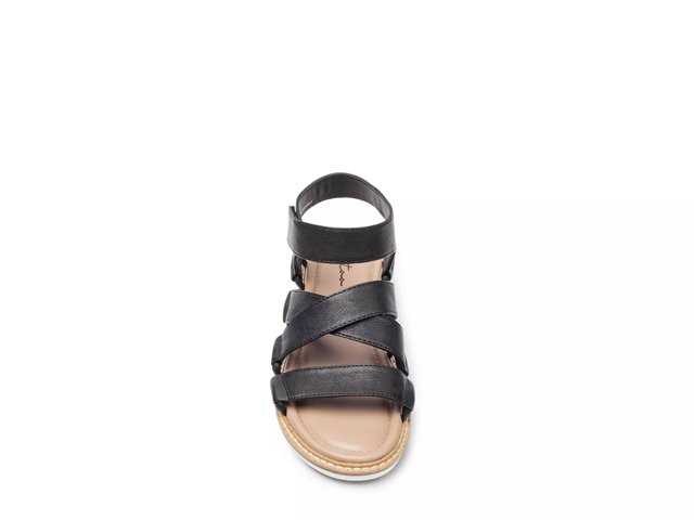 Me too 2025 sandals dsw