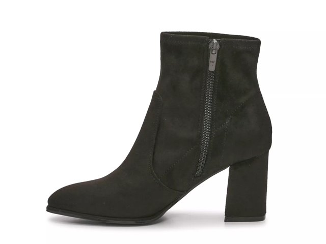 White marc fisher booties best sale