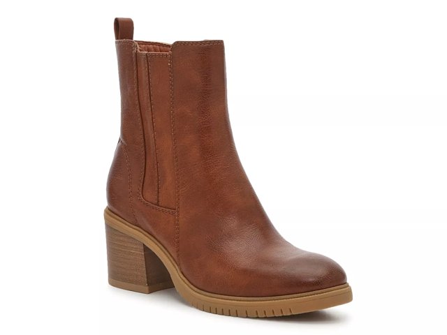 Bare traps boots dsw cheap