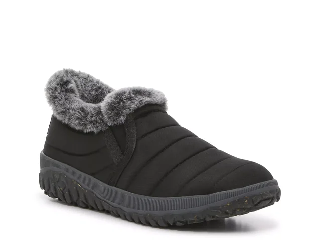 Minnetonka Timpson Tulsa Slip-On - Free Shipping | DSW