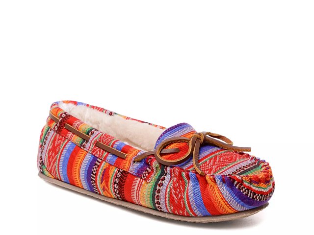 Minnetonka Cally Moccasin Slipper - Free Shipping | DSW