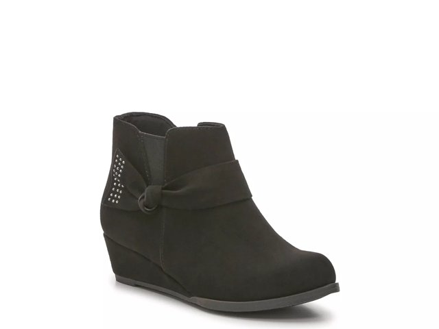 Dsw booties deals wedge