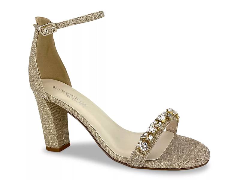 Camila Sandal
