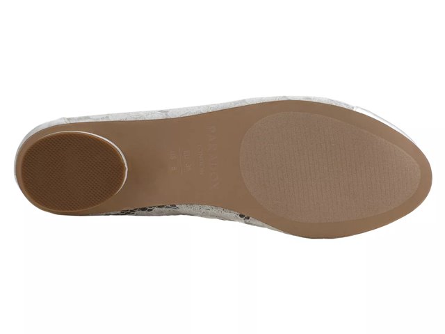 Dsw zona rosa sale