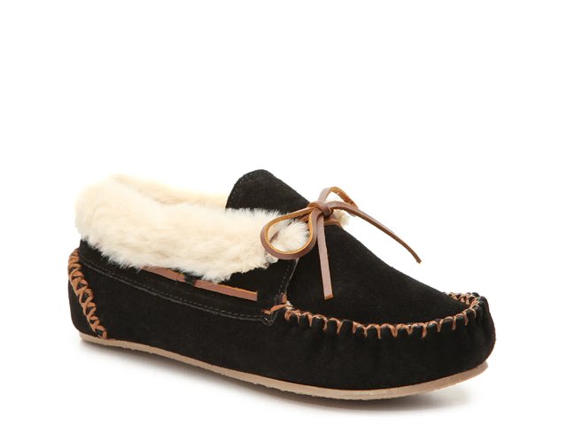 Minnetonka Chrissy Moccasin Slipper