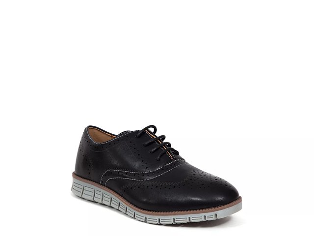 Deer Stags Boys' Benton Jr. Lace-up Wingtip Dress Fashion Sneaker