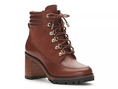 Gigietta bootie vince outlet camuto