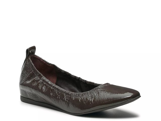 Vince camuto black flats on sale