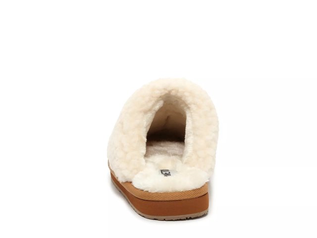 Minnetonka Shar Scuff Slipper - Free Shipping | DSW