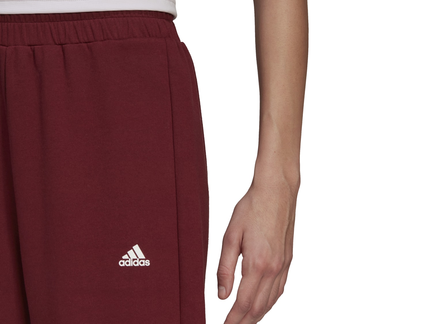 adidas essentials solid joggers