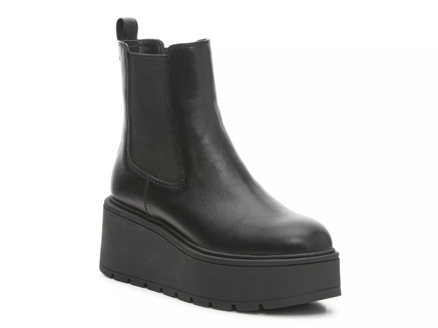 Dsw platform boots 2025