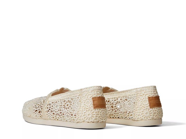 evenwichtig Kennis maken kern TOMS Moroccan Crochet Slip-On - Women's - Free Shipping | DSW