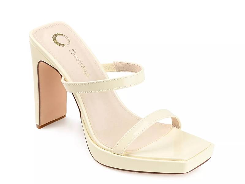 Naive Sandal