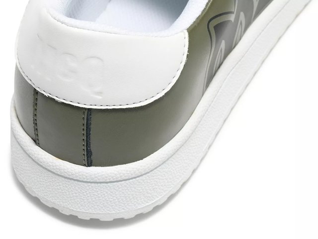 McQマックキューIcon 0 Crimp Low Sneakersスニーカー McQ Icon 0 Crimp Low Sneakers in Black | Lyst