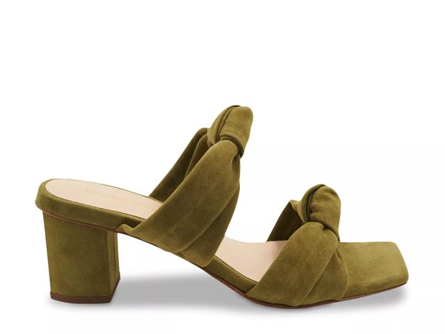 Olive green sandals dsw discount