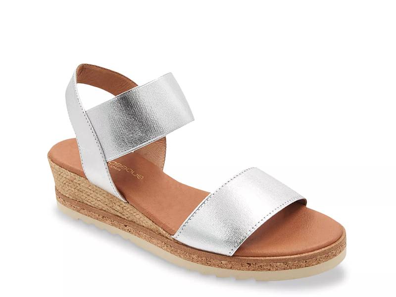 Neveah Wedge Sandal