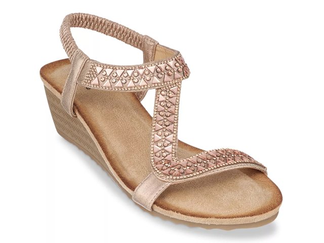 Gold wedges 2025 dsw