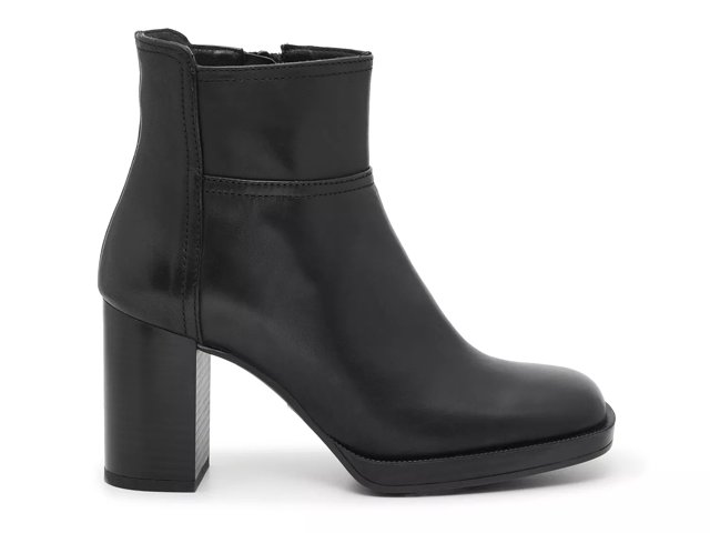 Coach and Four Claudia Bootie