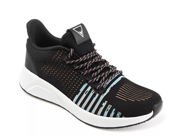 Brewer Sneaker