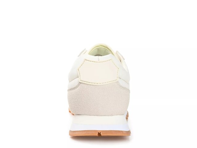 Samsun sneaker store deals