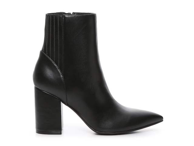 I complain yesterday place Unisa Maren Boot - Free Shipping | DSW