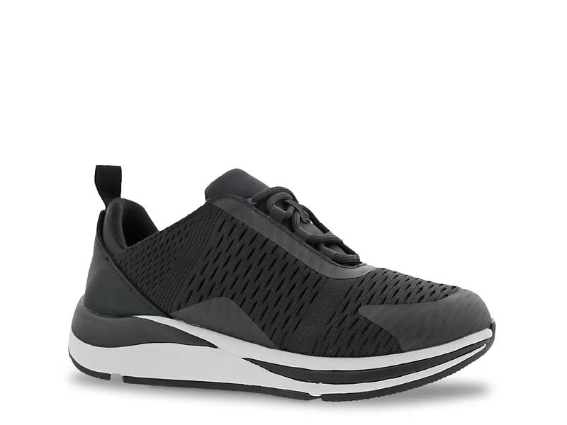 Drew Sprinter Sneaker Free Shipping DSW