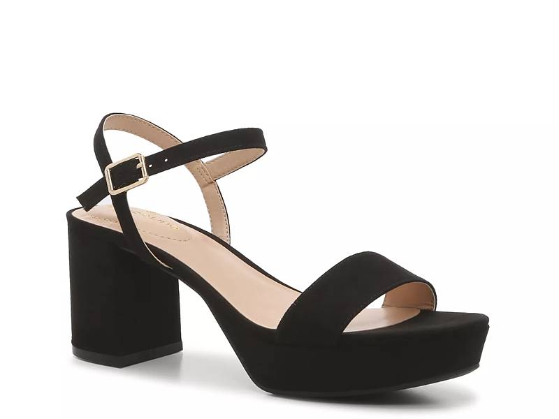 Bandolino block sales heel sandals