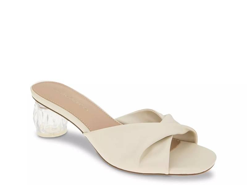 Mebba Sandal