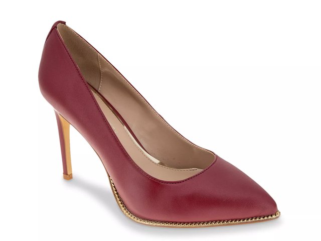 Burgundy hot sale pumps dsw