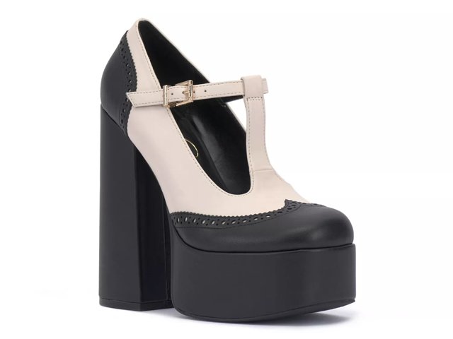 Dsw platform pumps hot sale