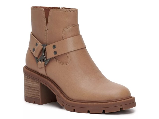 Lucky booties dsw hotsell