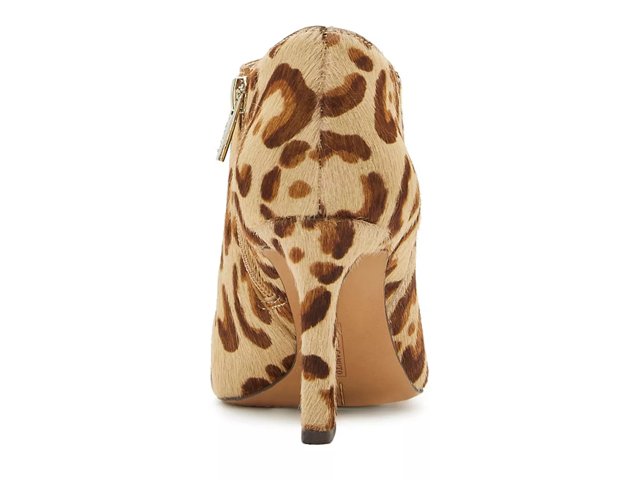 Vince camuto animal print shoes cheap
