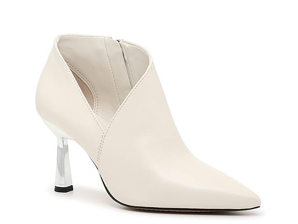 Vince Camuto Finndaya Bootie - Free Shipping