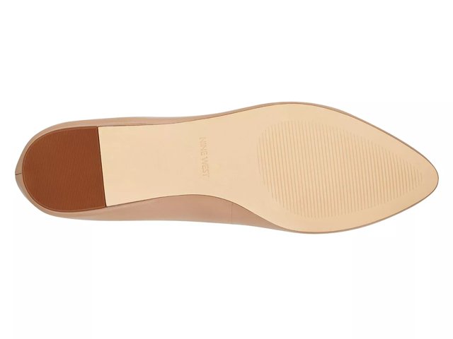 Nine west beige flats 2025