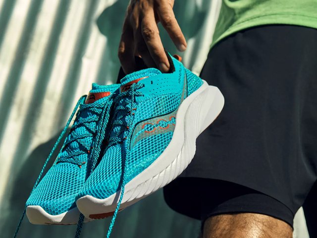 Saucony kinvara top jacket