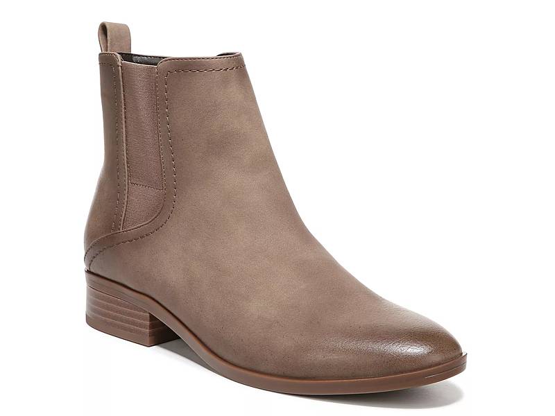 Dsw store taupe boots