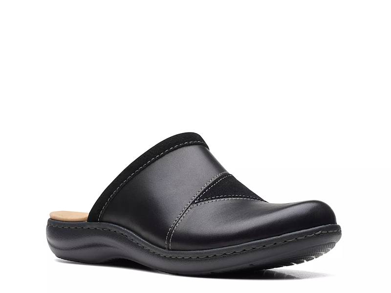 Clarks discount slippers dsw