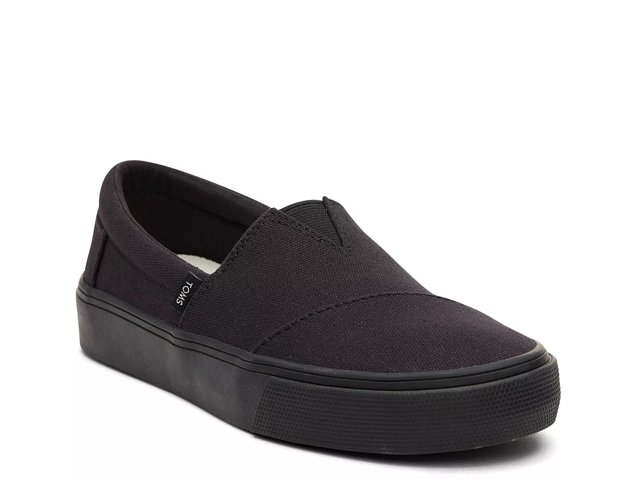 Alpargata Fenix Slip-On Sneaker