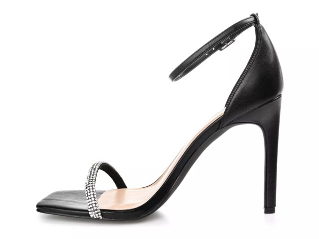 Journee Collection Zoya Sandal