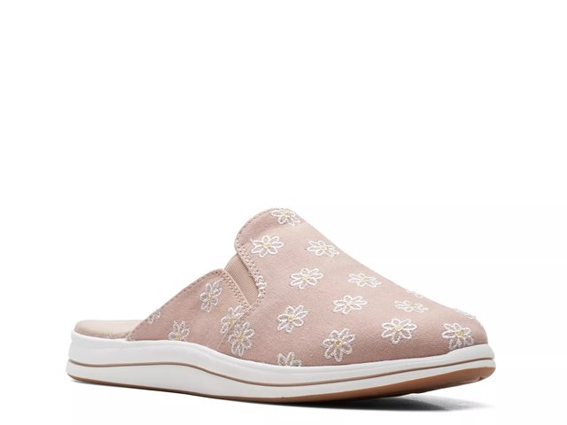 Clarks mules clearance 2025