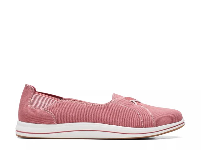 clarks cloudsteppers slip on