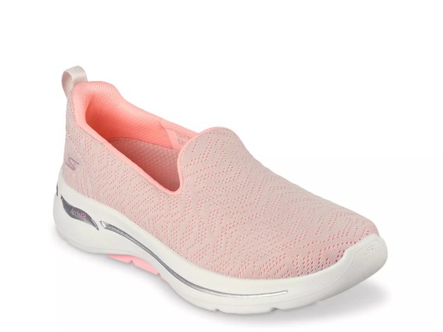 Skechers pink slip ons top