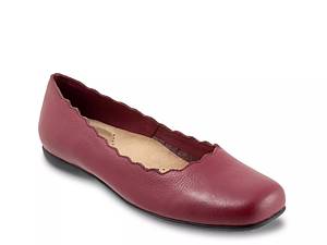 Red cheap flats dsw