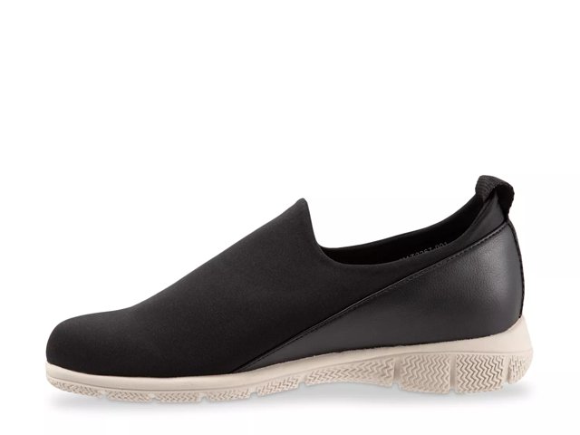 Trotters Ultima Slip-On Sneaker - Free Shipping | DSW