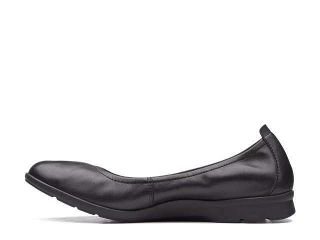 Clarks flats dsw new arrivals