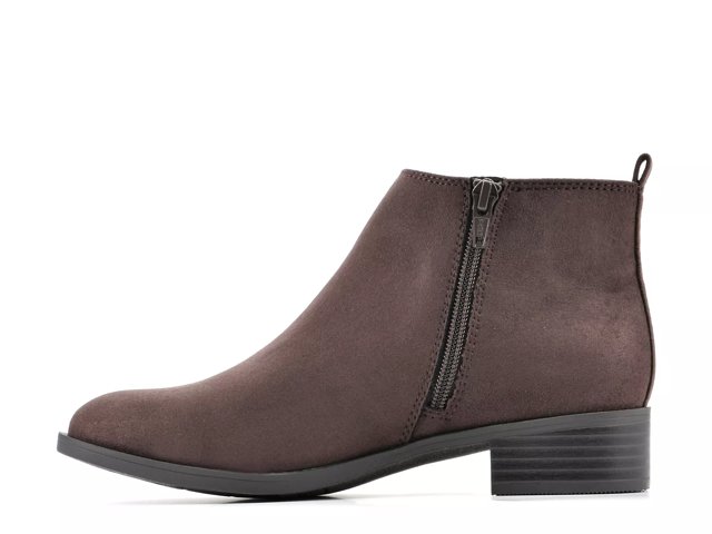bar iii gabby ankle booties