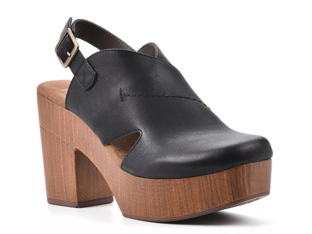 White Mountain Thalia Platform Clog