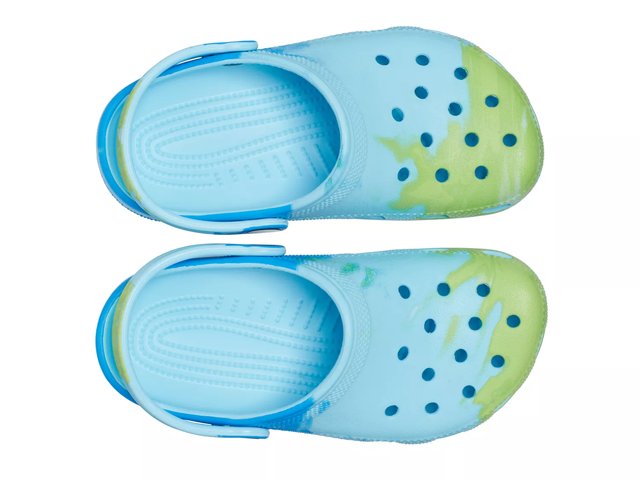 Chambray blue store crocs tie dye